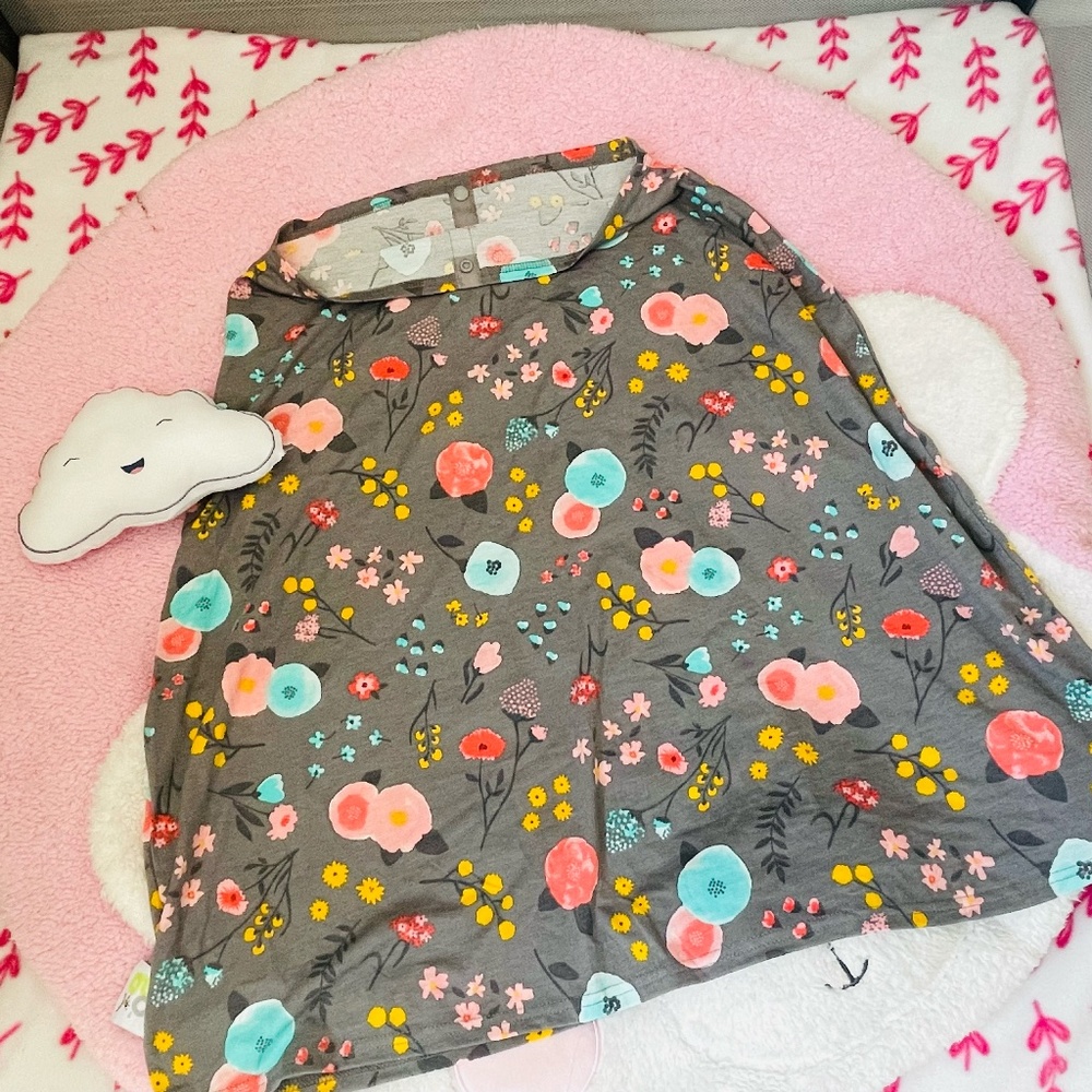 Stylish Baby Nursing Cover & Nursing Poncho
